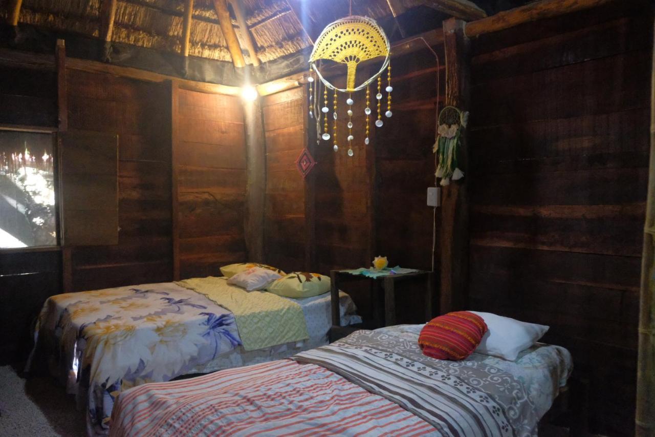Near Lake Hostal Bacalar Exterior photo